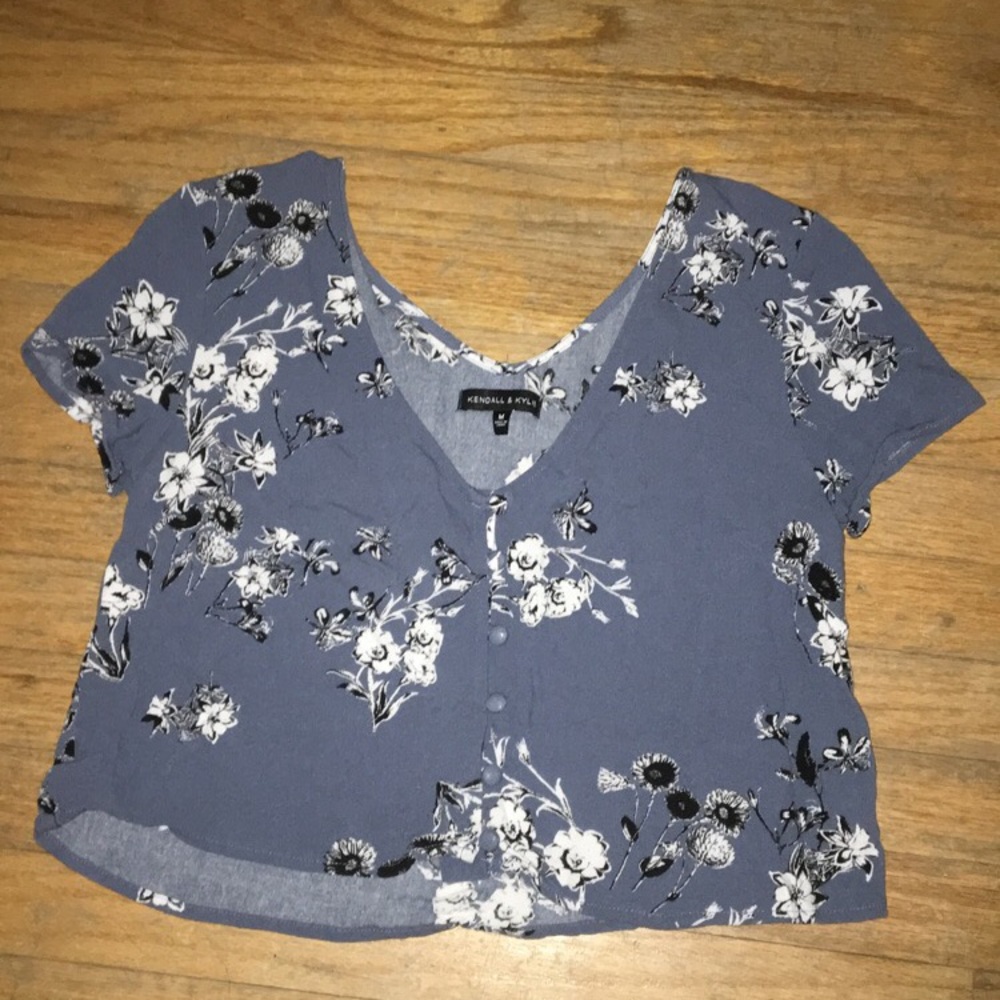 blue floral top